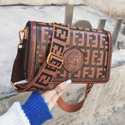 Body cross bag